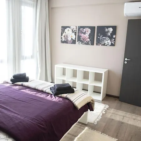 Sozo Lägenhet Bukarest